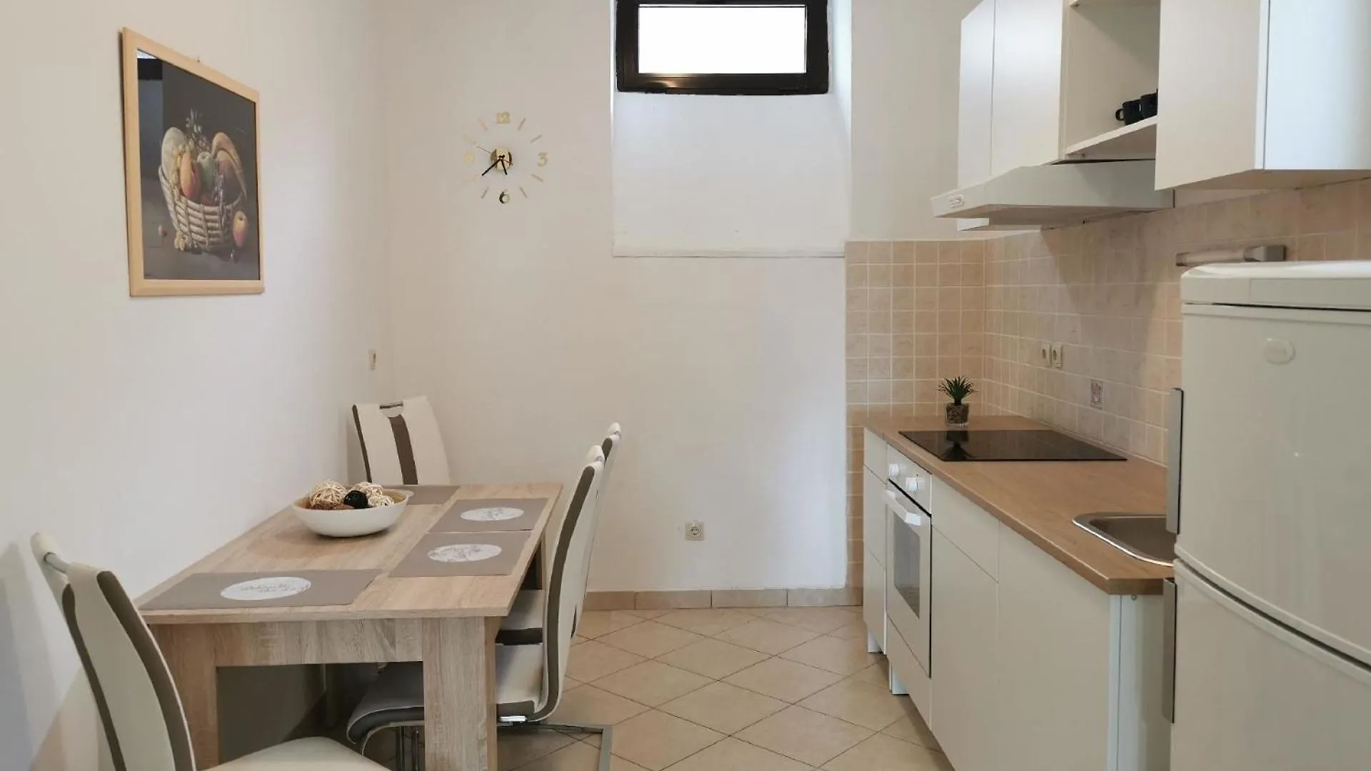 Schoenes Appartement Mit Terrasse Crikvenica 0*,