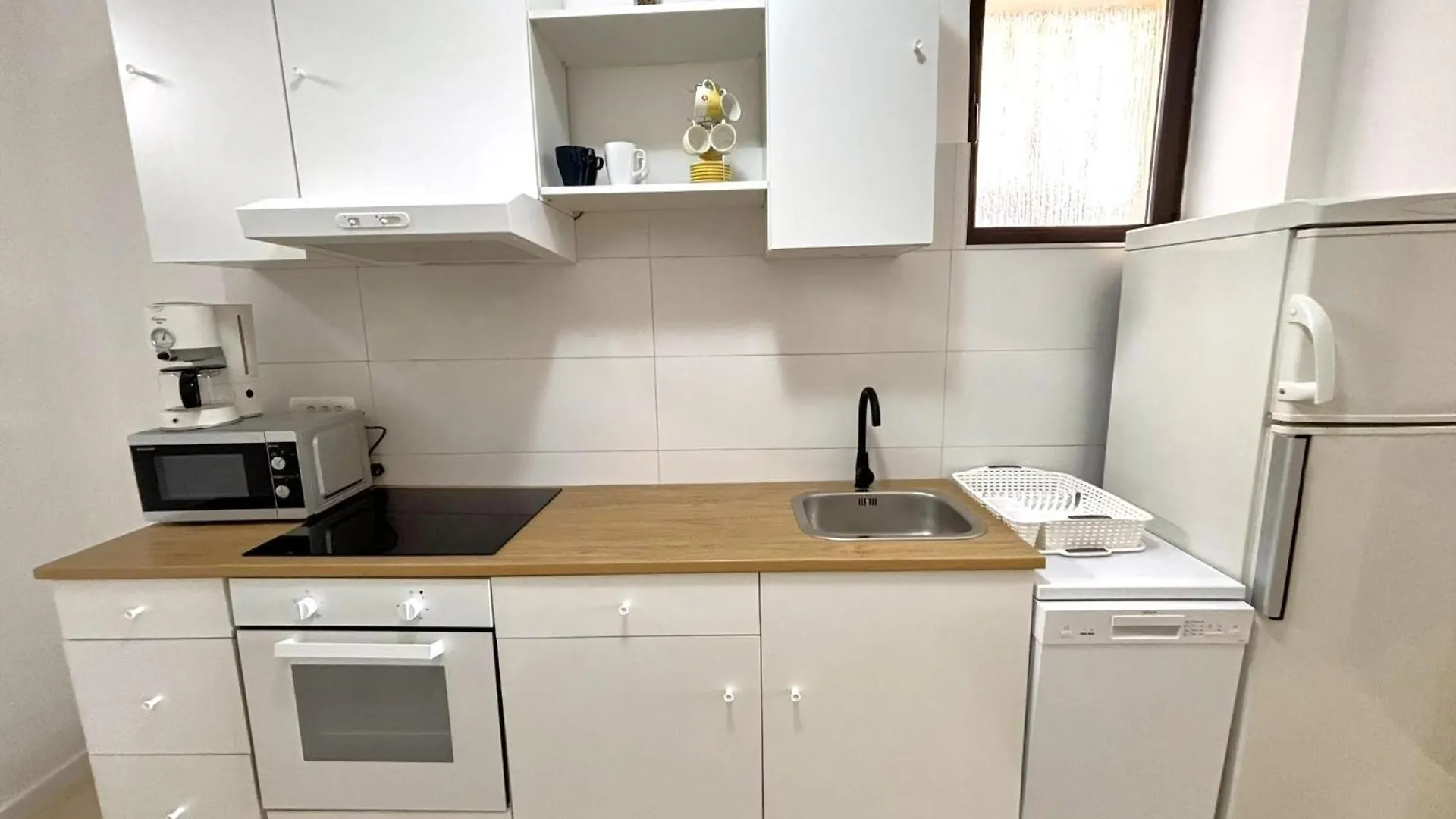Schoenes Appartement Mit Terrasse Crikvenica 0*,  Croatia